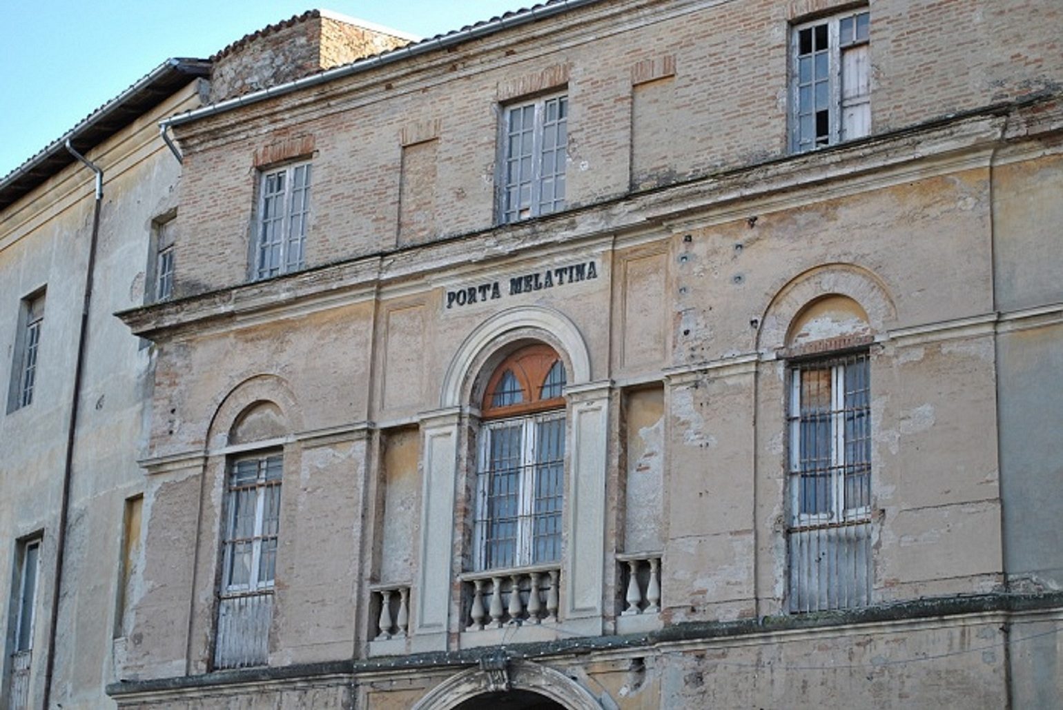 Ex ospedale psichiatrico, Teramo -03.JPG